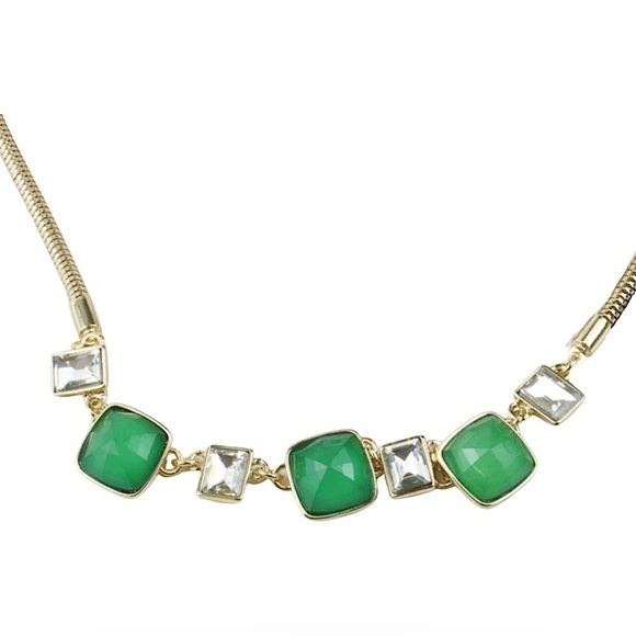 ANNE KLEIN • Classic Green Stones & Crystals Gold Necklace - Picture 1 of 3